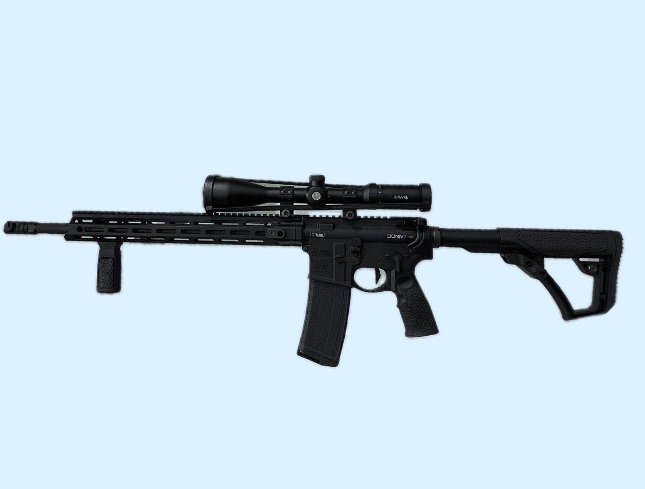 بندقية DDM4V7PRO بالمنظار